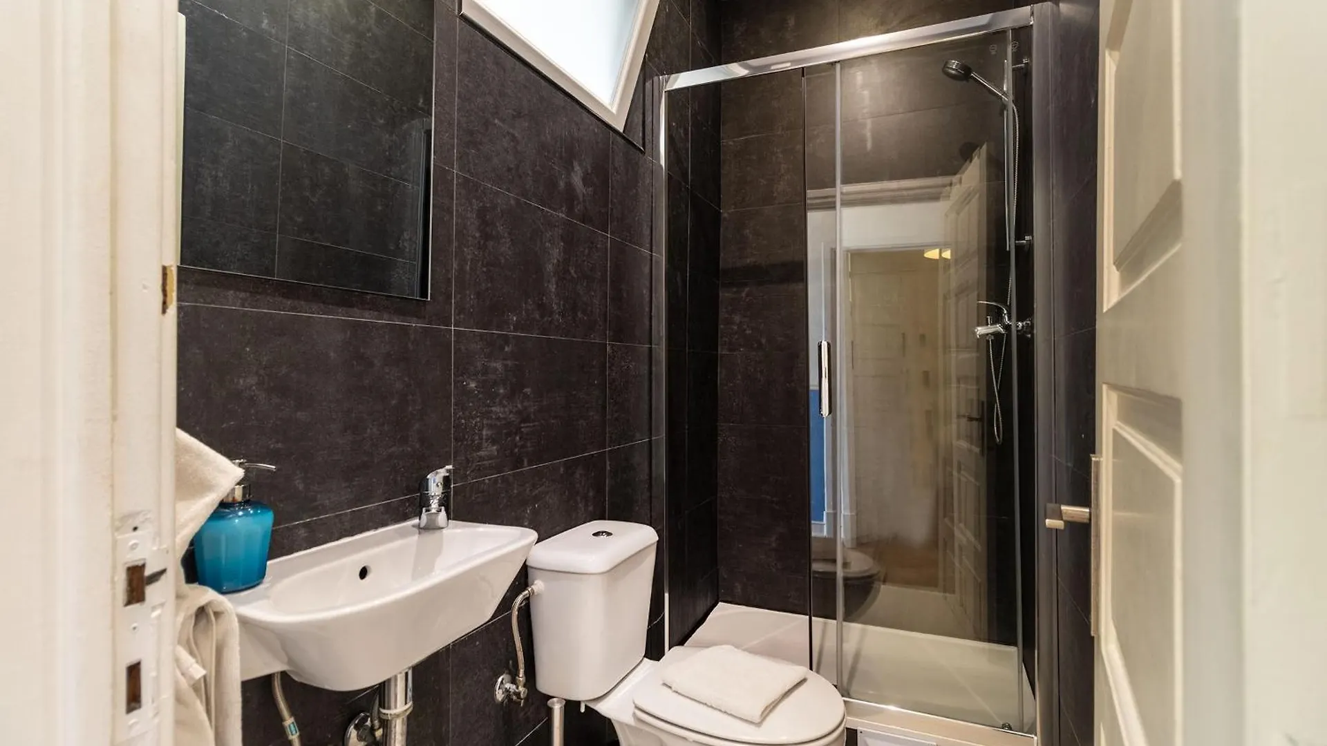 Chagas 17 By Central Hill Apartments Portugal