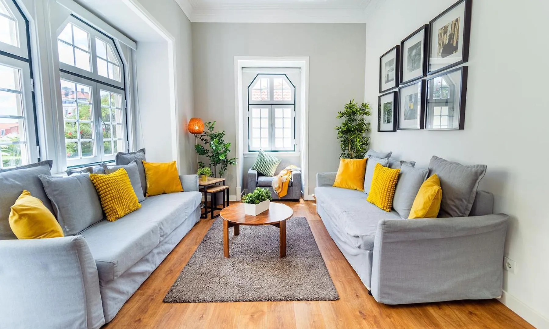 Chagas 17 By Central Hill Apartments