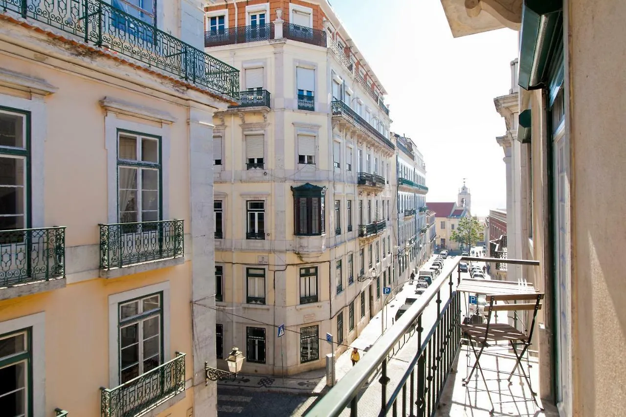Chagas 17 By Central Hill Apartments