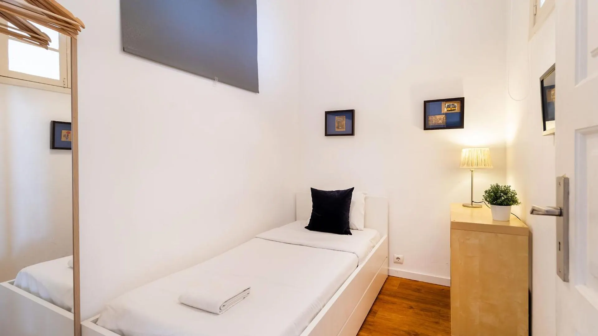 Chagas 17 By Central Hill Apartments Lisbona